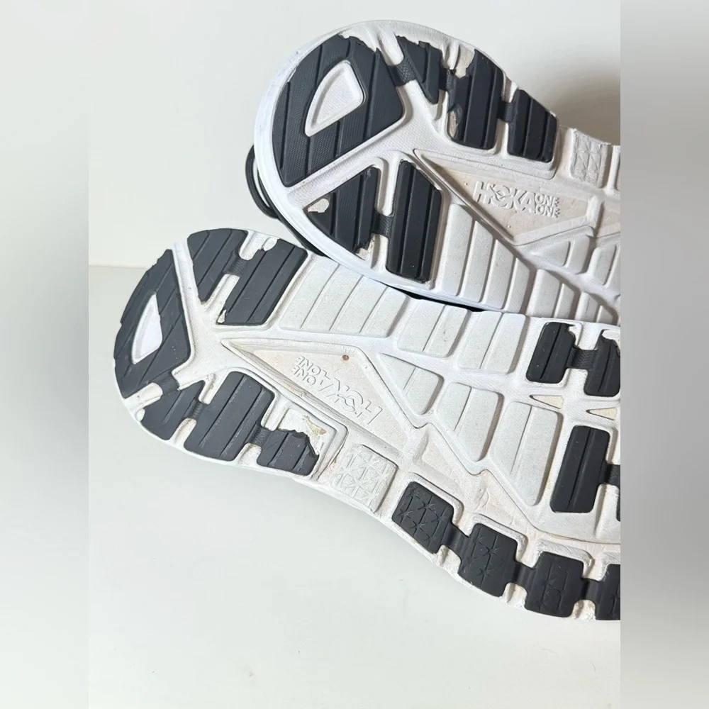 Hoka One One Gaviota 4 Running Shoes 1123200 BWHT Black Mens Size 13 2E Wide